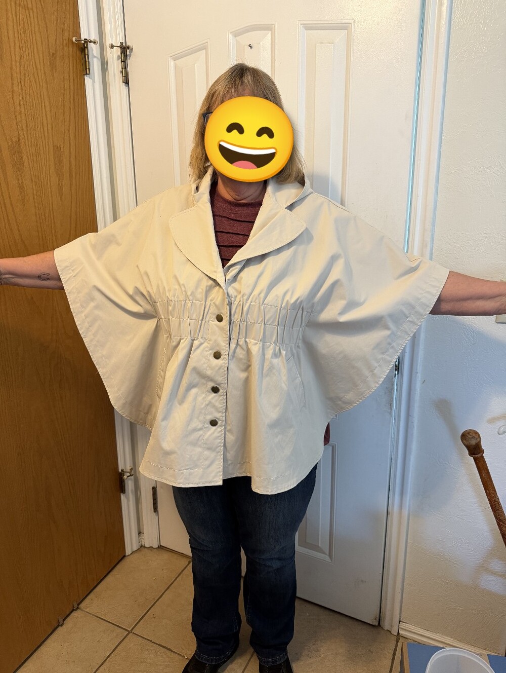 Women's Cream Short Cape Jacket - Lightweight Button-Front